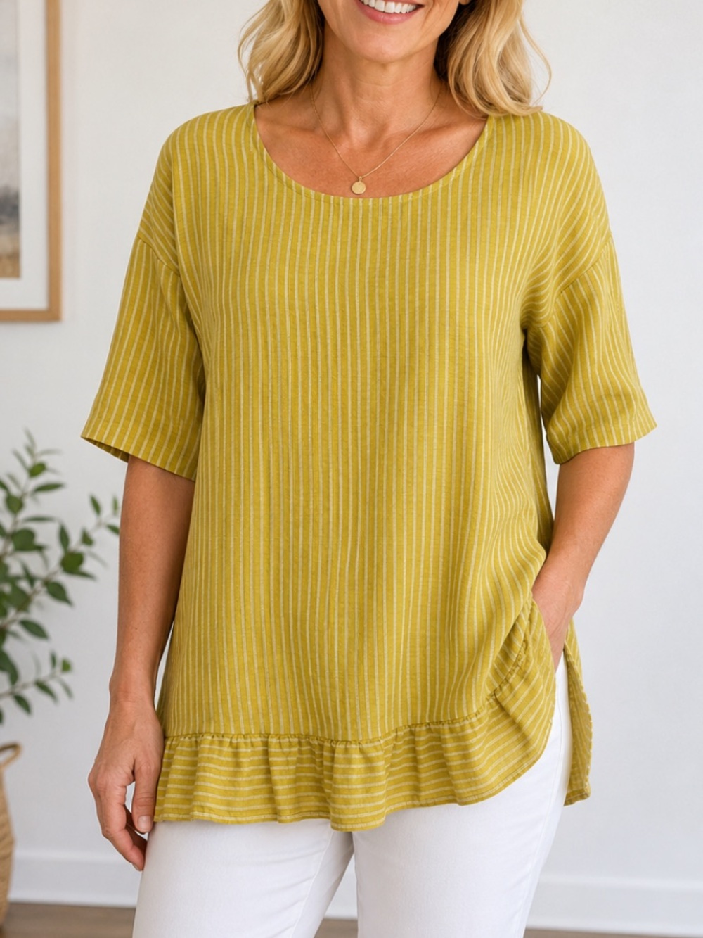 Lungo L’Arno Mustard Yellow‎ White Striped Scoop-Neck Women's Linen Top. Medium.